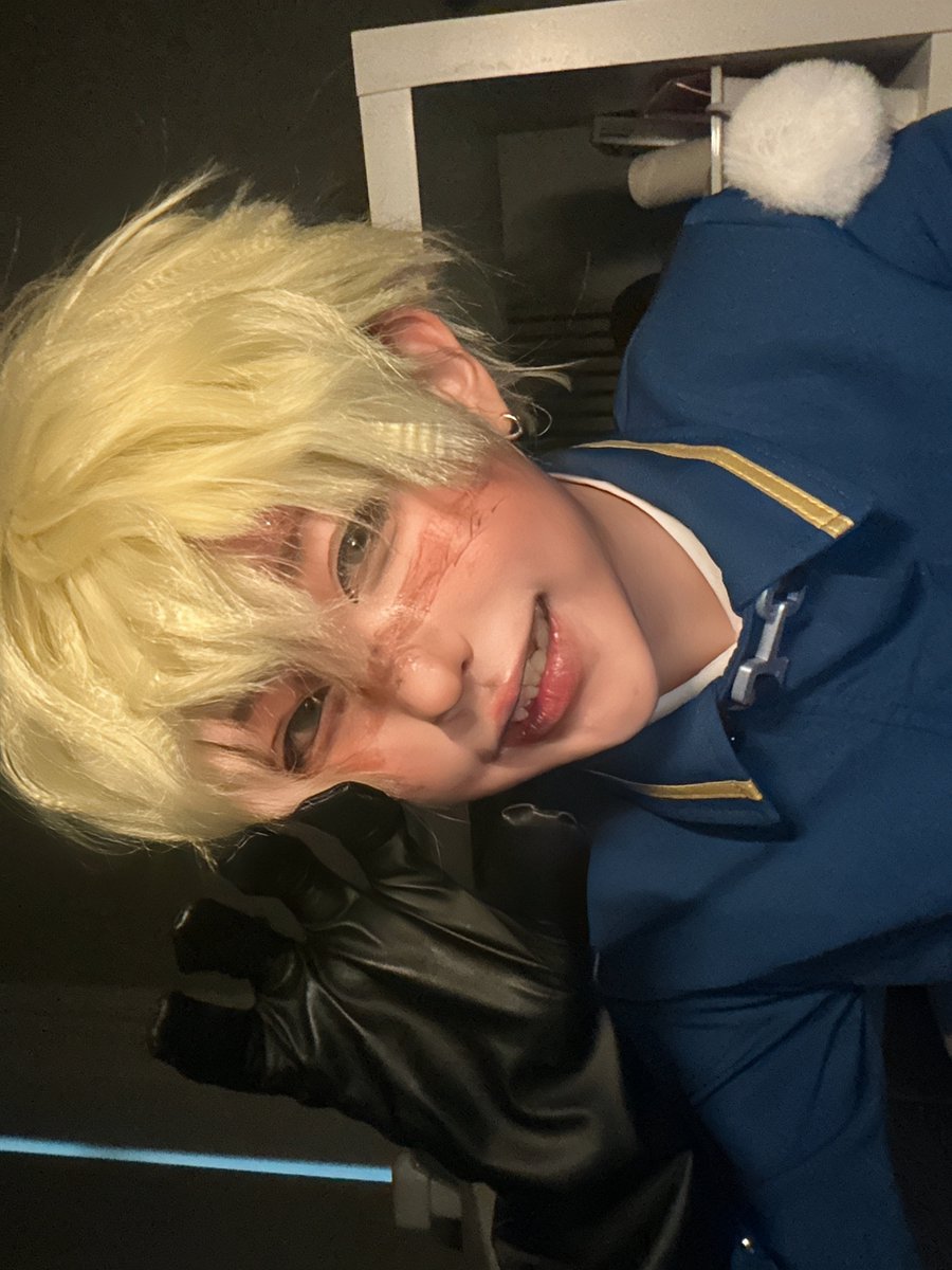 wiggle167's tweet photo. #identityV  화재조사관이랑 모험가 나이 같은거 아시는 분 https://t.co/W1aGcTtCbE