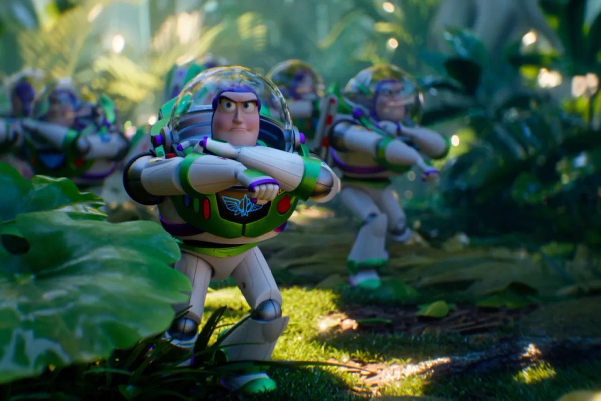cosmic_marvel's tweet photo. ‘TOY STORY 5’ is tracking to end its theatrical run grossing $1.05B-$1.2B at the worldwide box office.

It would be the highest-grossing film in the franchise and of 2026. https://t.co/siridAbxxx
