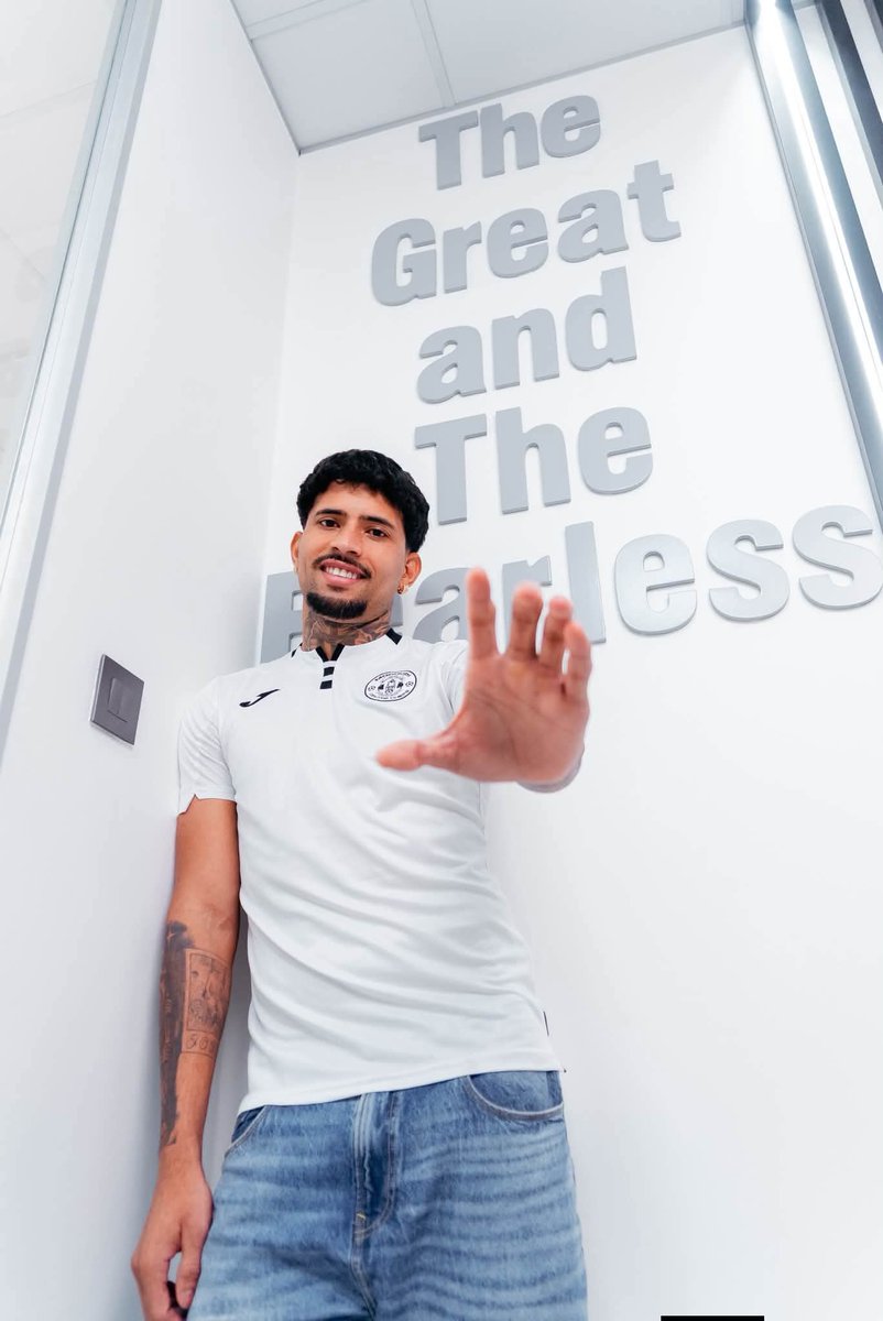 KillerpassBOTS's tweet photo. BPL PLAYER MONITOR #KillerPass
Mochudi Centre Chiefs have announced the signing of a 25 year old Brazilian Striker John Kennedy Xavier Da Costa.
πΈ MOCHUDI CENTRE CHIEFS https://t.co/f5fUoEVx4L