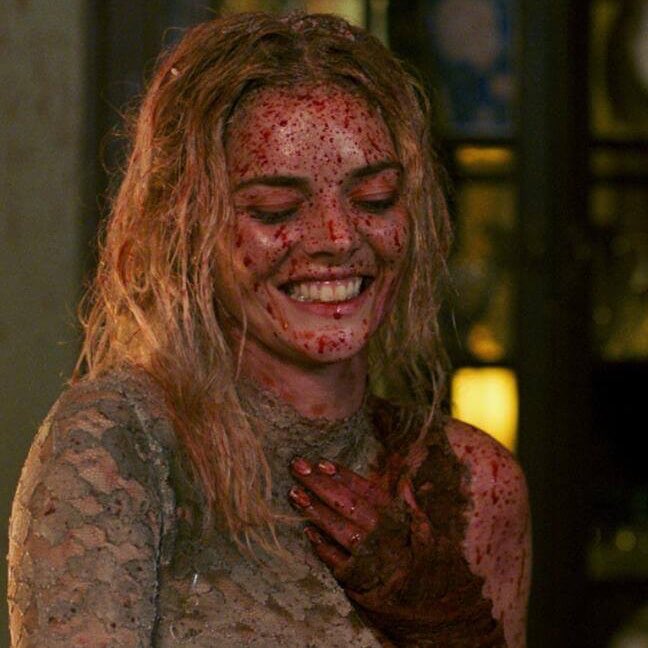 iamNicoo0's tweet photo. Samara Weaving exists btw https://t.co/DCg3aAjSxJ