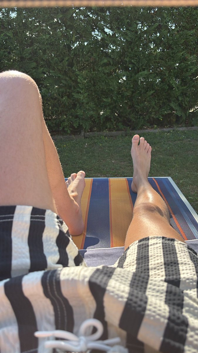 MasterSimon794's tweet photo. Oggi in totale relax a spendere i vostri soldi schiavi 😂 #findom #paypig #humanatm #cashmaster #moneyslave #cashcock #alpha #cashslave #tributo #FindomItaly #cashdrain @master_italiani @ilcagnetto @rt4malefeet @RT4MastersBR2 @RTslavemaster @italian23atm https://t.co/XAzy5gPOpM