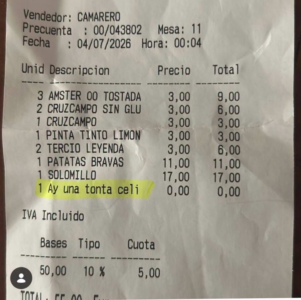 HoraJaen's tweet photo. #Jaén | Polémica en Jaén por una nota ofensiva hacia una clienta celíaca en el ticket de un bar. 

Una usuaria denuncia en redes sociales haber encontrado un comentario despectivo hacia su condición de celíaca en el ticket del establecimiento, que ha pedido disculpas  y asegura haber tomado medidas disciplinarias internas

https://t.co/lkOfacX2CK