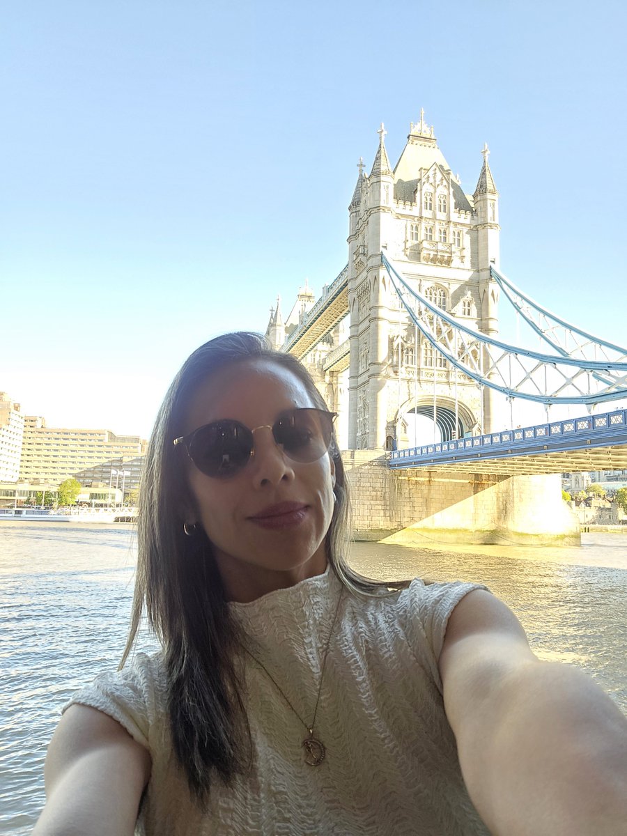 namodan's tweet photo. Inglaterra 🇬🇧 vs México 🇲🇽 https://t.co/htvdHQtK35
