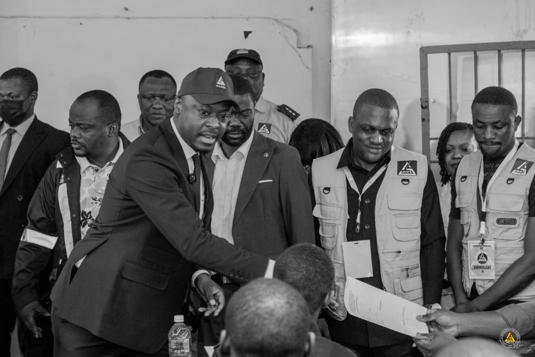 Lumumba002's tweet photo. #RDC/SNEL🚨🔔

Après près de 15 ans sans recrutement, la SNEL SA a lancé un concours national pour recruter notamment des ingénieurs, des économistes et d’autres profils. Cette initiative vise à renforcer les effectifs de l’entreprise sur la base de la méritocratie.
@ted_lwamba https://t.co/1WflVklXki