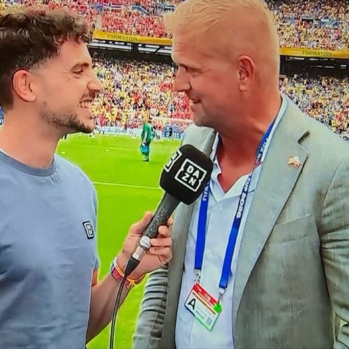 theMadridZone's tweet photo. 🚨💣 Erling Haaland’s father: “Haaland to Real Madrid? Maybe IT WILL HAPPEN ONE DAY. Who wouldn’t like to play for Real Madrid.” @DAZN_ES https://t.co/MXAC7pzYGh