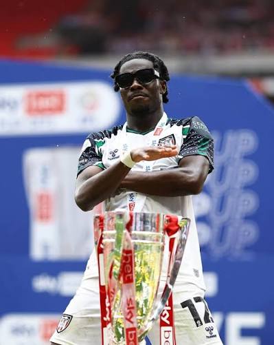 safc_simpson's tweet photo. Cult hero status achieved, he will always be The Big Man 🥺

Best of luck and thanks for everything Eli! ❤️🤍 https://t.co/ftLCyH55Iu