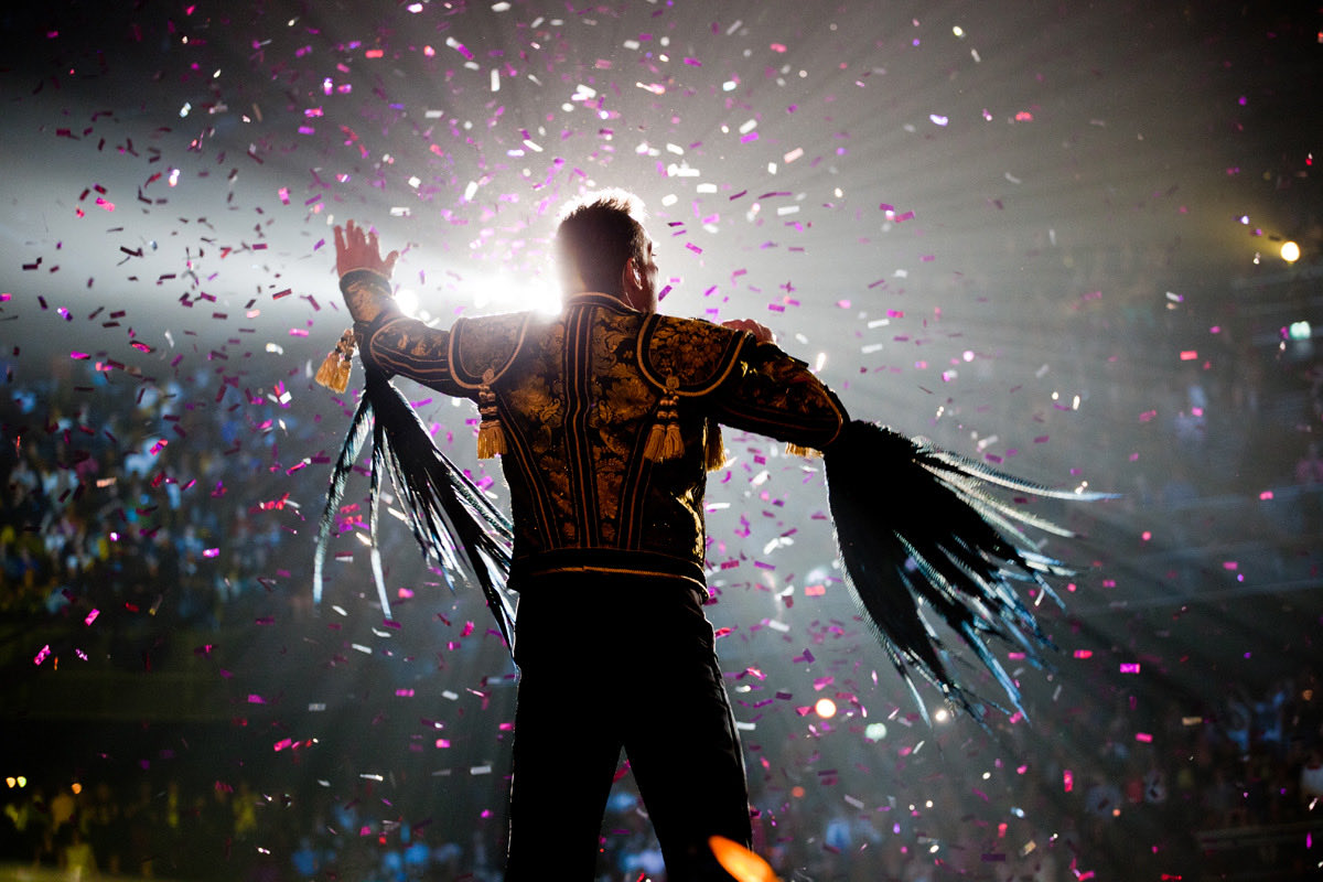 gerardjoling's tweet photo. Welk nummer mag er volgens jou absoluut niet ontbreken tijdens mijn allerlaatste grote soloshow in februari 2027 in @rotterdamahoy 

Tickets zijn verkrijgbaar via de link:

https://t.co/S8AgV8piNc

#gerardjoling #onlyjoling #concert #ahoy https://t.co/w2QOj6I9p9