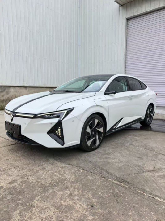 orioninc_ng's tweet photo. 2026 Honda Link L,. Fully electric range of 520 km, multifunctional steering wheel, adaptive cruise control, 360-degree surround view, five-screen display, L2 driving assistance

🏷️ 37m
Car condition : perfect 
Door step delivery 
Buying ,shipping, custom duty 
No hidden charges https://t.co/xHey97wfpt