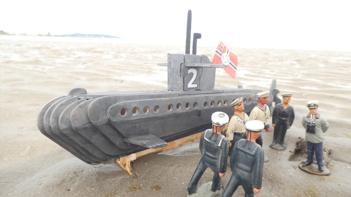 PabloGr13346576's tweet photo. 🌊 Das Boot in the Sandbox: Lineol Sailors, an Ekalin Kaleun, and a Plywood U-Boot⚓
https://t.co/GRTVLleKrX
#DasBoot, #Ekalin, #eusoldatini, #JürgenProchnow, #Kriegsmarine, #Lineol, #navy, #submarine, #U96, #WW2 https://t.co/LsH5QxaNLH