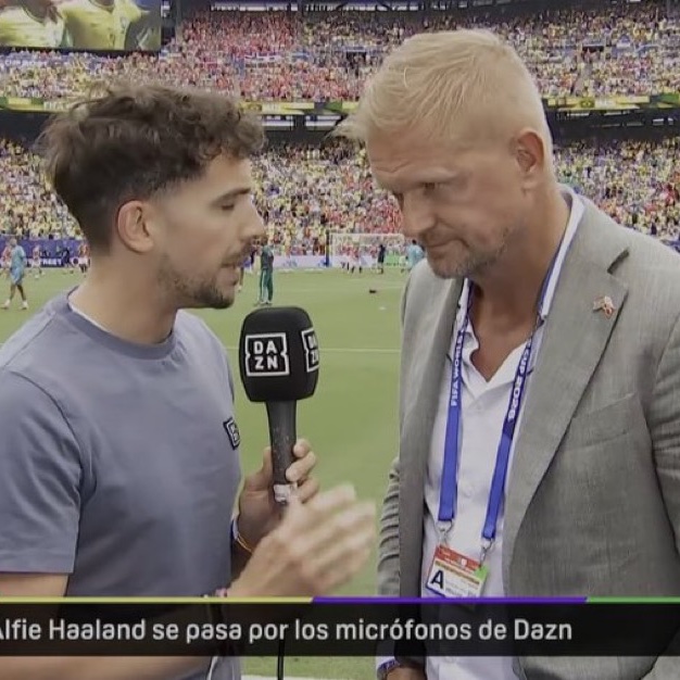 The Touchline | 𝐓 tweet media