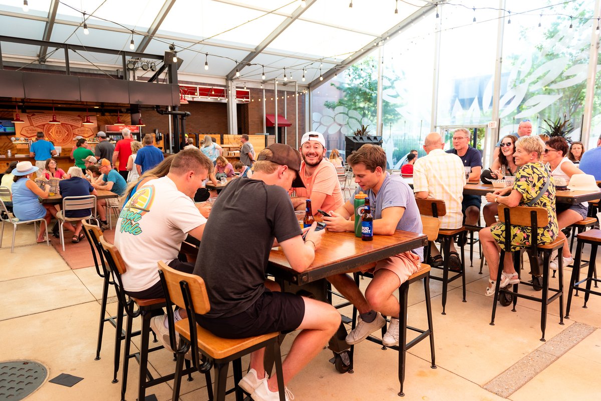 HomeOfBud's tweet photo. The place to check off your Brewery Bucket List: Tours, Biergarten, and immersion areas. https://t.co/yP1QJ4KIqc