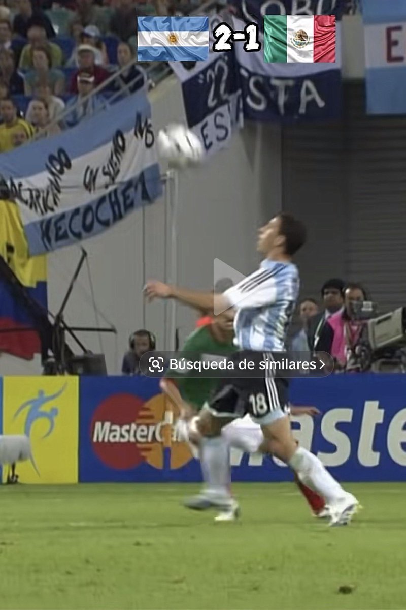 DominRamiro's tweet photo. La bandera de Lobo Está 22, la misma que en el
Mundial 2006 de Alemania . 
Un fenómeno de persona Alex y un tripero increíble. https://t.co/eShvthKiWR