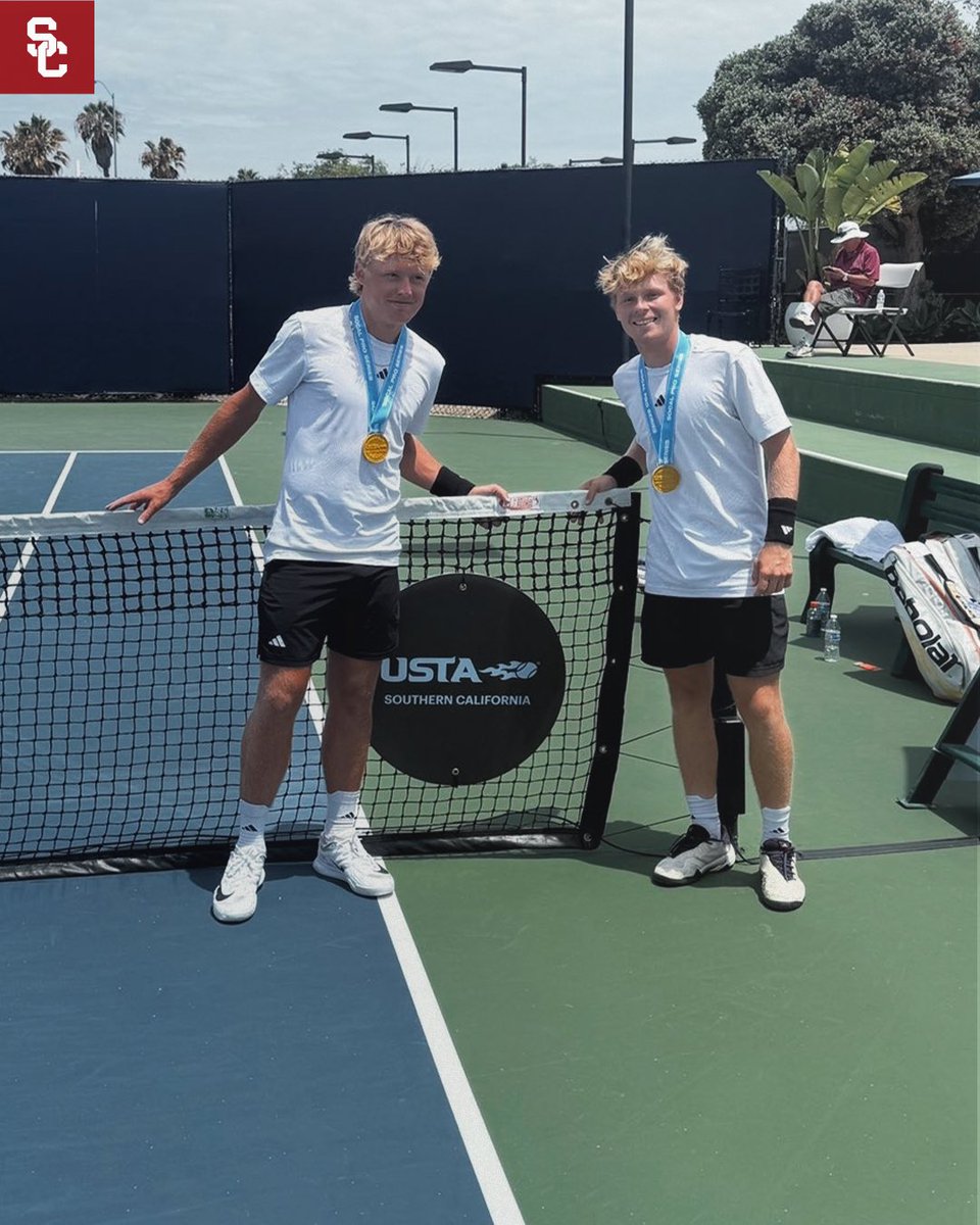 USCMensTennis's tweet photo. Doubles Champ 🏆✌️ 

San Diego $15K Title for rising sophomore Max Exsted!! https://t.co/w6hCpOdEyf