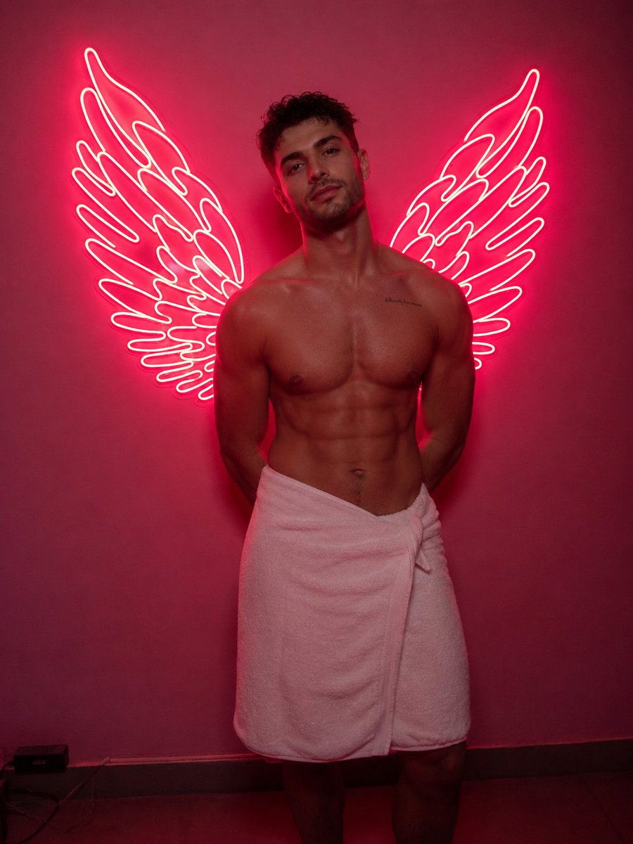 clubharg's tweet photo. HOY ES UN BUEN DÍA PARA DESCONECTAR… Y CONECTAR.

Te invitamos a vivir una experiencia diferente en HAVEN.

Un espacio masculino pensado para relajarte, conocer gente y disfrutar de un circuito único con sauna, laberinto, sectores reservados, barra y áreas de encuentro, en un ambiente cuidado, discreto y exclusivo.

📍 Virrey Cevallos 232 – CABA (Tocar portero Piso 2)
🕓 Domingos 16hs a 00hs.
Todas las edades.
18 a 24 años ingreso free.