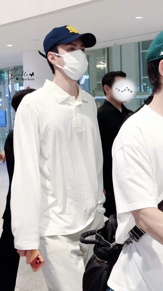 baekleee0506's tweet photo. 2026.7.6 ICN🛬

#EXO #엑소 #weareoneEXO 
#SEHUN #세훈 #吴世勋 #セフン
@weareoneEXO https://t.co/fxvFerBkJX