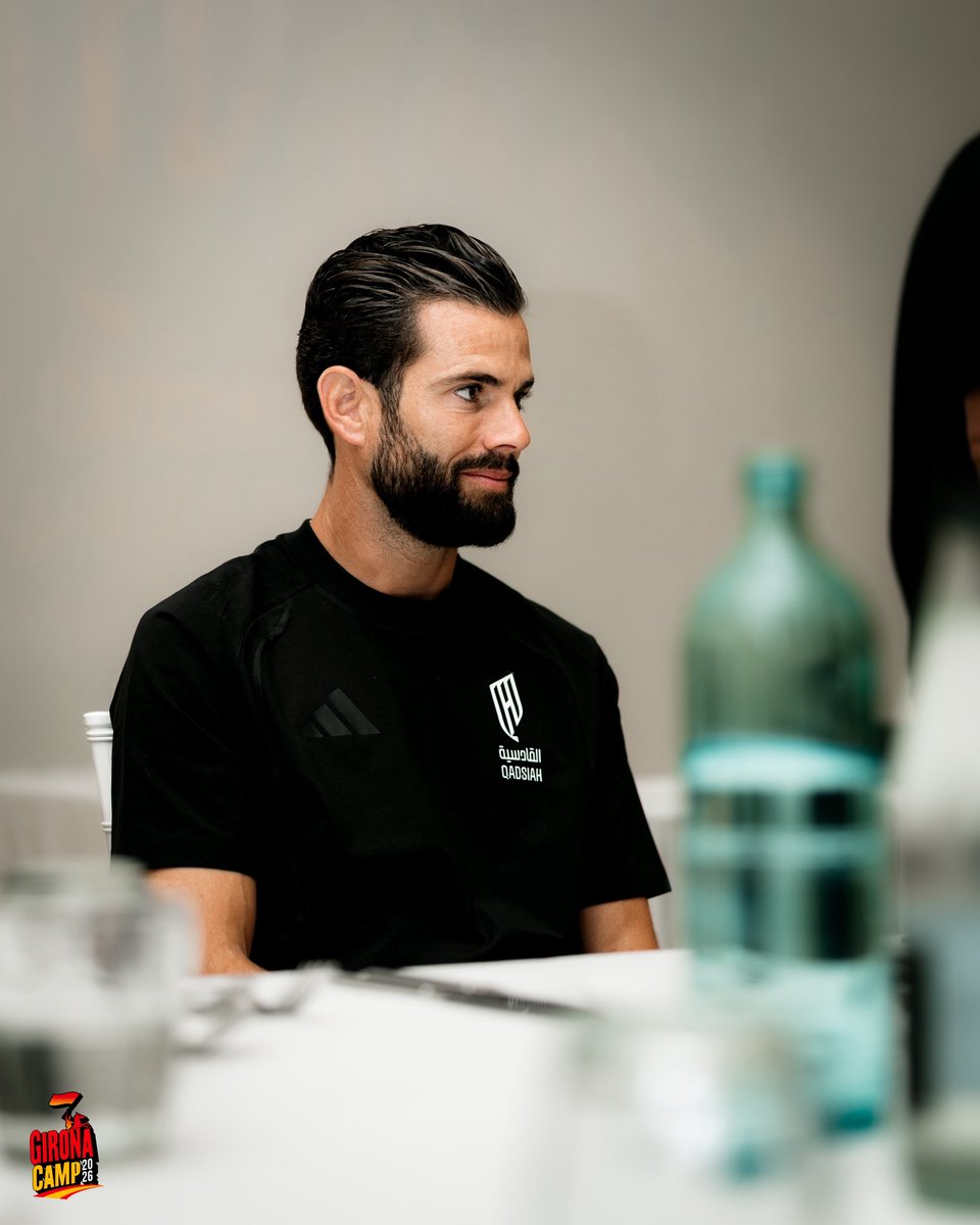 nachofi1990's tweet photo. Cada temporada nueva es un reto. Y esta especialmente está llena de ilusión y compromiso. Disfrutar del momento ⭐️⚽️ https://t.co/rv5hKHBTkz