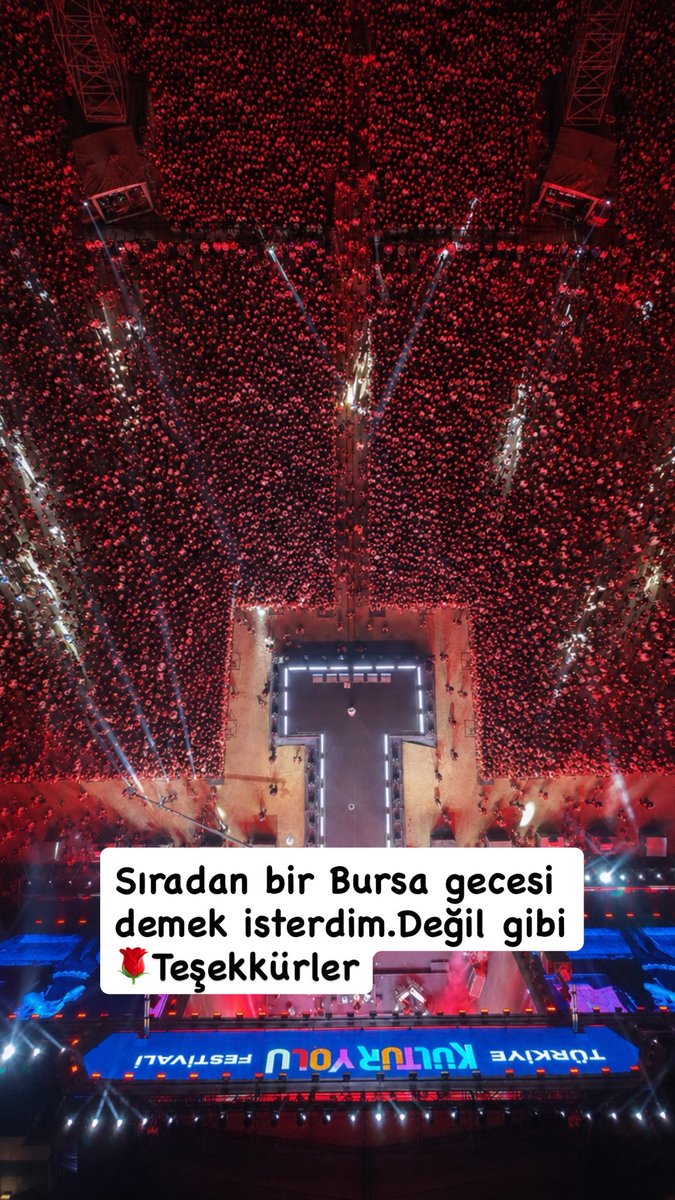sinanakcil's tweet photo. Sıradan bir Bursa gecesi demek isterdim,öyle değil gibi,teşekkürler🌹 https://t.co/FsTjeE0TDg