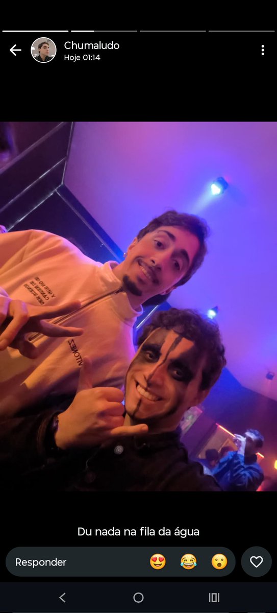 MsRochaVertullo's tweet photo. Engraçado como algumas pessoas juram que não têm nada com a outra... aí, do nada, os dois postam fotos no mesmo lugar, no mesmo horário. Coincidência é uma coisa impressionante.
A militância precisa parar de ser bobinha e cair em planos de Cebolinha. https://t.co/4D7yqVJuEY
