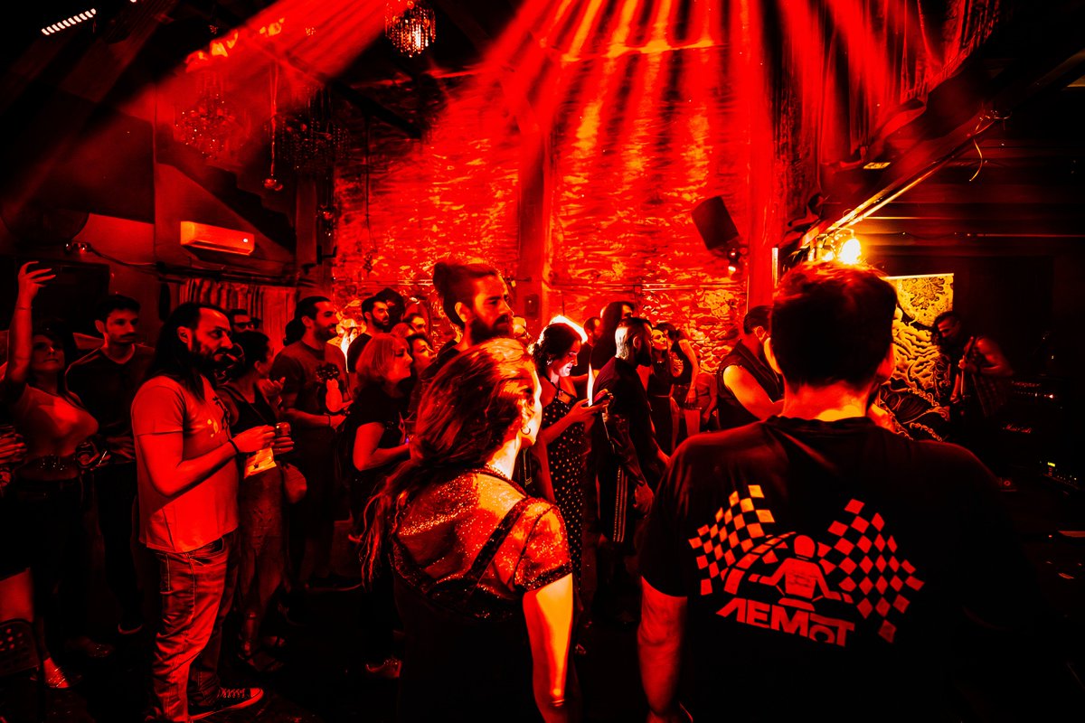 greatvoyagerbnd's tweet photo. Thank you Piraeus! 🔥
#greatvoyagerband #theproject #elementzero #live #nwothm #leviathan #sleaszyridersrl https://t.co/eOFtpdfHJ4