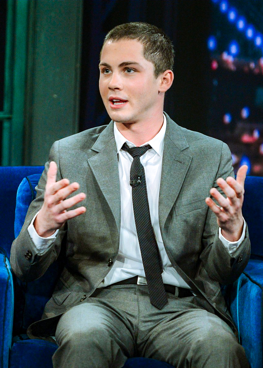 LoganLermanedit's tweet photo. Logan Lerman on Late Night with Jimmy Fallon on October 3 2012 #loganlerman https://t.co/28mPLNaCoG