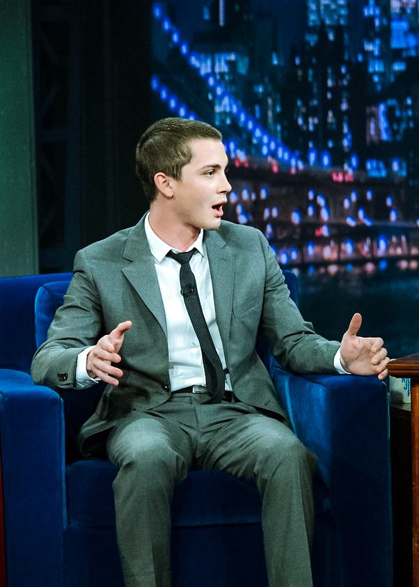 LoganLermanedit's tweet photo. Logan Lerman on Late Night with Jimmy Fallon on October 3 2012 #loganlerman https://t.co/39VI344BAo