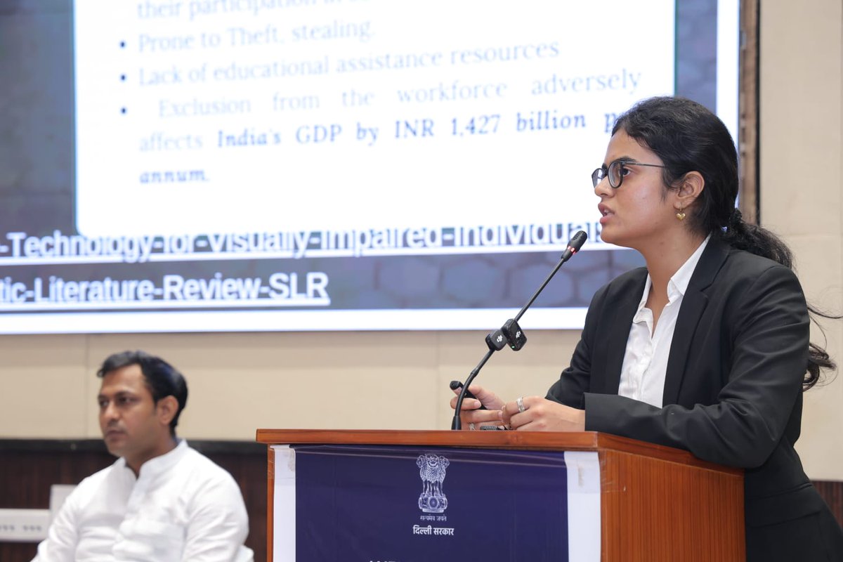 SmartEye_'s tweet photo. Proud to showcase #PathPal by @SmartEye_  at #IndiaInnovatesDelhi2 and present our vision for accessible, inclusive technology. Honored to share our work with Delhi's leadership and policymakers as we continue building AI-powered solutions for the visually impaired. @gupta_rekha https://t.co/GT0STfJ3zR