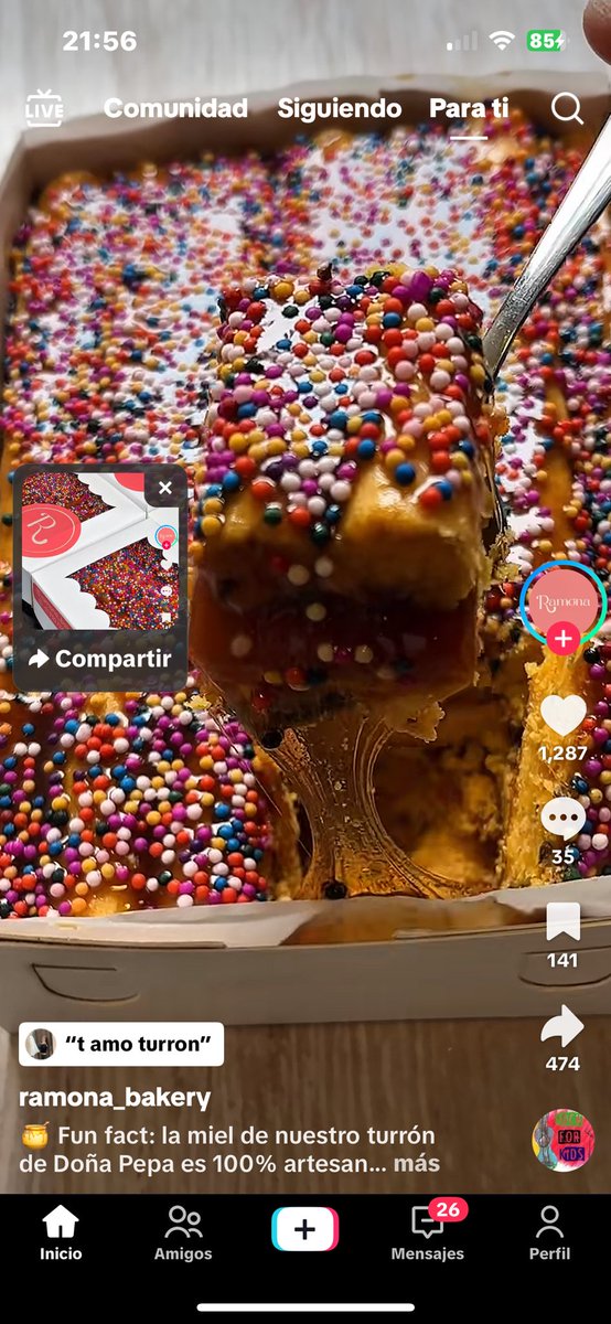 ihatekat's tweet photo. mutis, si les soy sincera extraño tanto comer turron, lo que daria por volver hacerlo sin saber la existencia de las calorias😭😭😭 https://t.co/a413EN6I3X