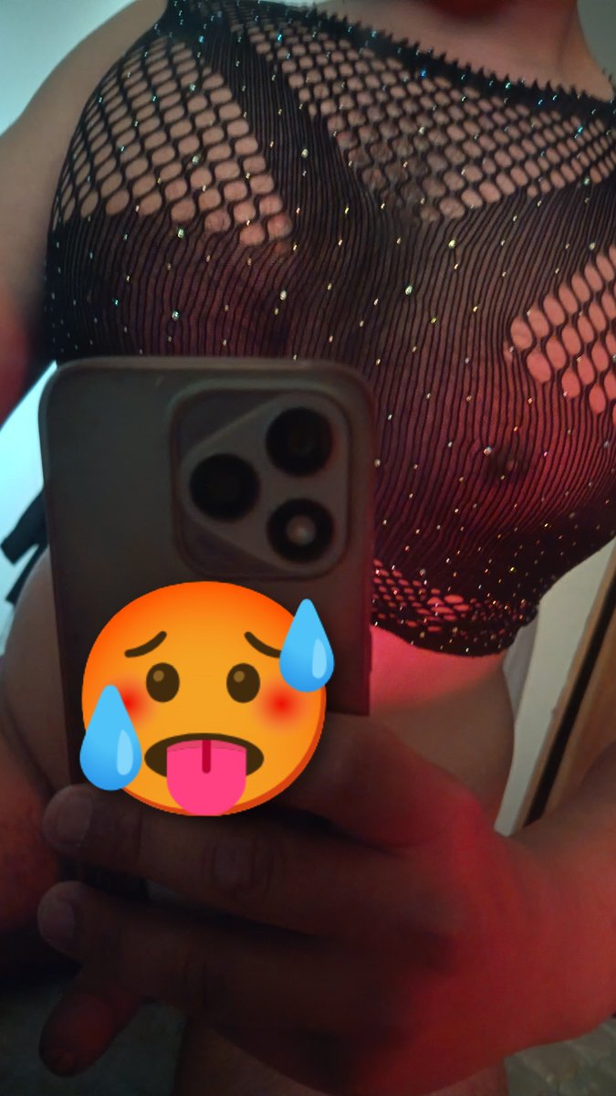 SimurDieras1997's tweet photo. 🥵🥵🙊 Quien habla https://t.co/OrfKuB8rnW