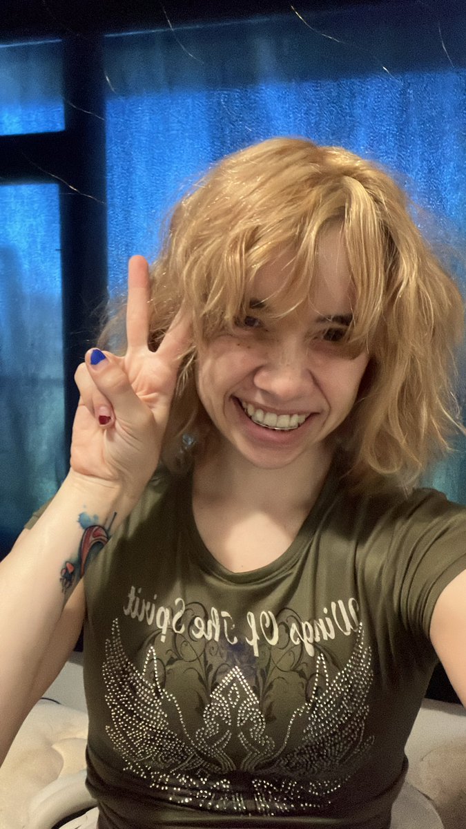HalfNotCup's tweet photo. Hi chat :3
I’m doing so much better than I was when I left twt
I’m ready to come back now with new art, new posts, and I might even start writing Ninjago fanfic again

I’ve missed you guys!!!!!! https://t.co/p0LBnP4VG2