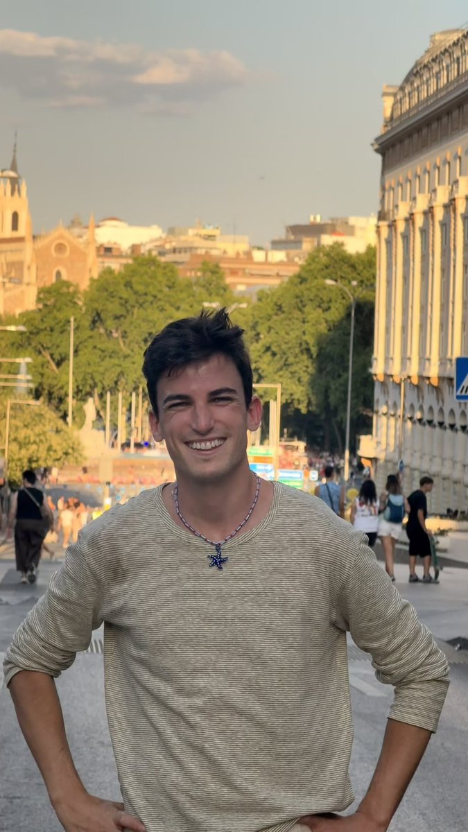heylluis's tweet photo. Mi primer orgullo en Madrid 🍭 https://t.co/ihp8oeaSPI