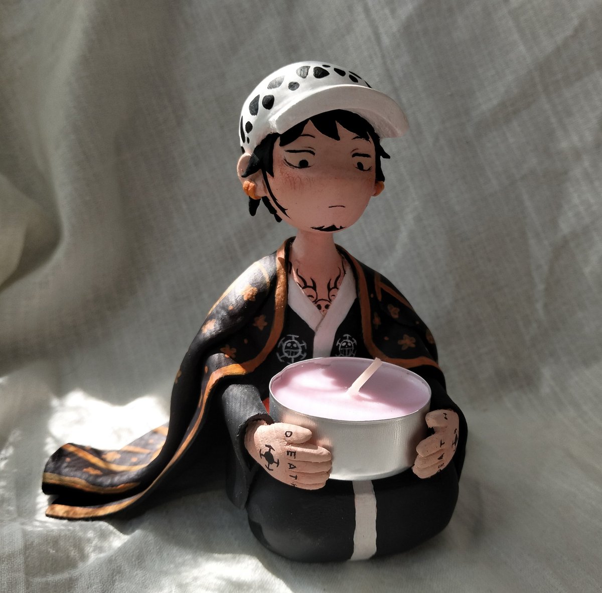 Nirtin9901's tweet photo. now i use sprays for priming and varnishing, so the figures i make look even neater😌 https://t.co/1lpCxjF9MI