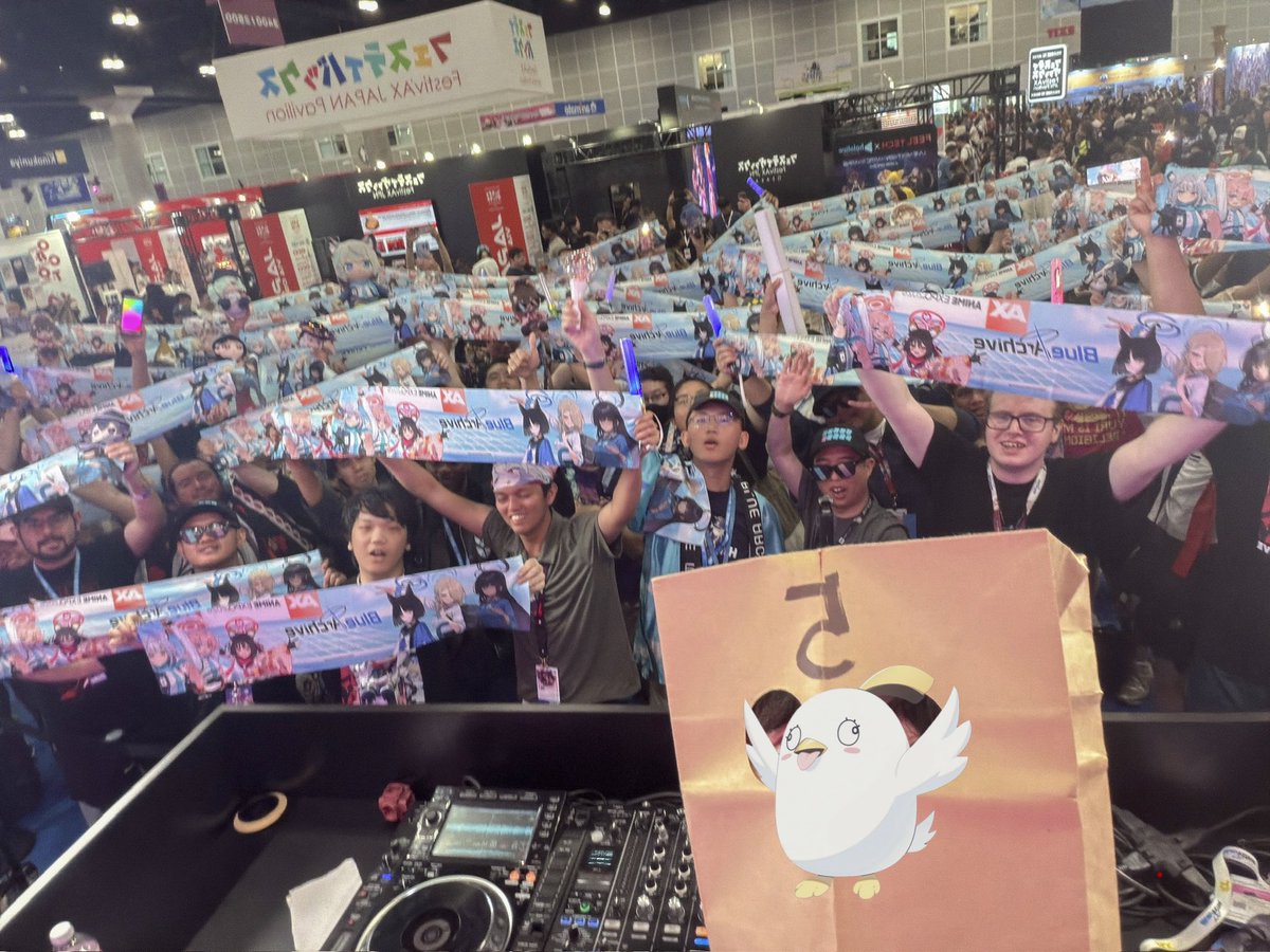 mitsukiyo_5's tweet photo. Thank you so much to everyone who came to my DJ performances from July 2nd to July 5th! ❤️

I had an amazing four days, and I’m truly grateful for all your love and support. Hope to see you again someday!
#AX2026 #bluearchive https://t.co/Ei6siHihZz