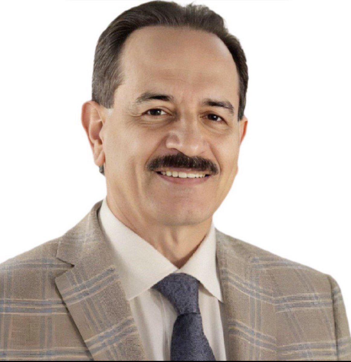 nala877478's tweet photo. @Taheri_Movement 

روز قلم،بزرگداشت واژه‌هایی است که از جان حقیقت برمی‌خیزند،نه از هیاهوی زمان.قلمی که برای بیداری انسان می‌نویسد، هرگز خاموش نمی‌شود؛ زیرا مرکب آن، آگاهی است و مقصدش، کمال. این روز را با ادای احترام به استاد محمدعلی طاهری گرامی می‌دارم.

#محمدعلی_طاهری 
#روز_قلم https://t.co/V1EONPwy58