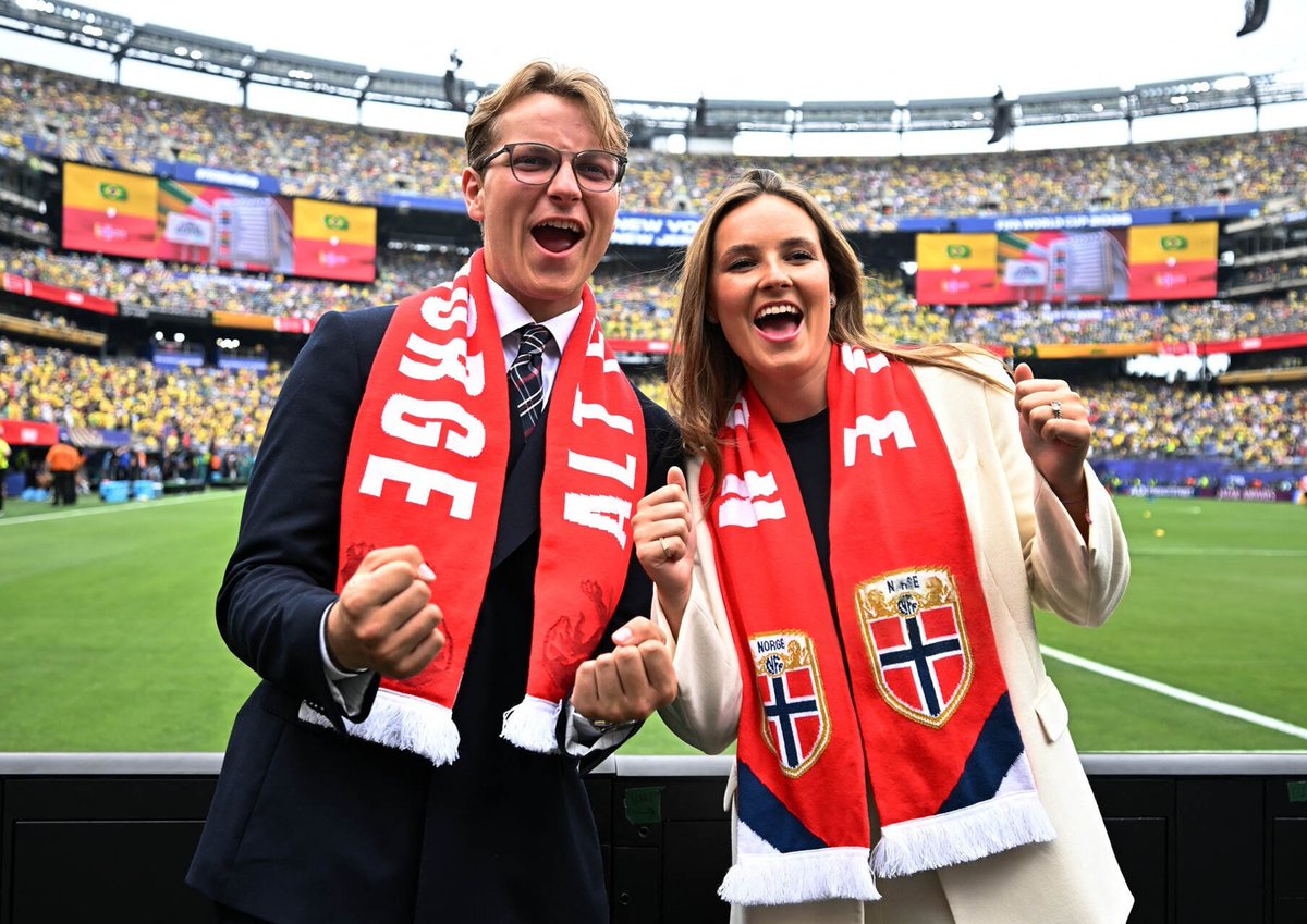 Footballtweet's tweet photo. 🇳🇴 Princess Ingrid Alexandra and Prince Sverre Magnus of Norway. https://t.co/LEcLV63KM1