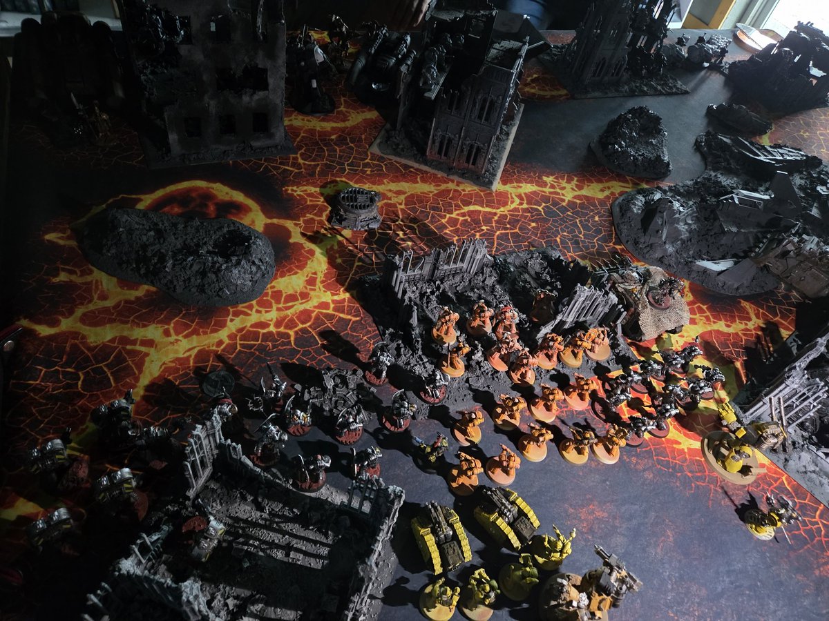 m4deada1's tweet photo. If you're not playing 30k/ Horus Heresy... you should. https://t.co/r2FTZ0Dnq1