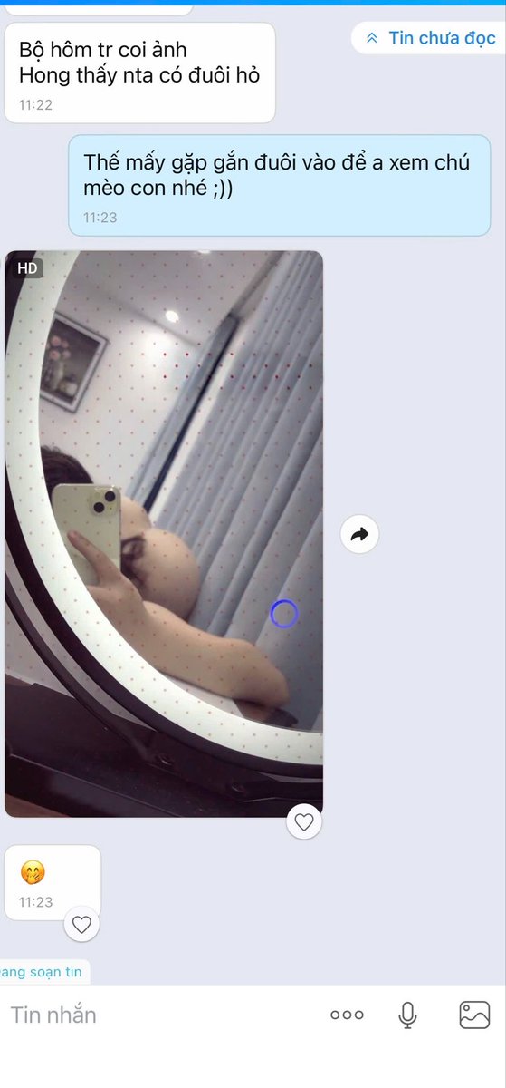 Anhbig69's tweet photo. Nói chung là mấy nick quảng cáo nhóm tel, hay bank cọc trước set kèo thì né ra k mất tiền oan. Hoặc nói chuyện gửi hình trước thì né khoản quay video tự sướng ra không mai lại bị tống tiền đấy. Cứ người thật việc thật tiền trao cháo múc nhé các bờ rô 😀😀 https://t.co/EJ62Ah6XaV
