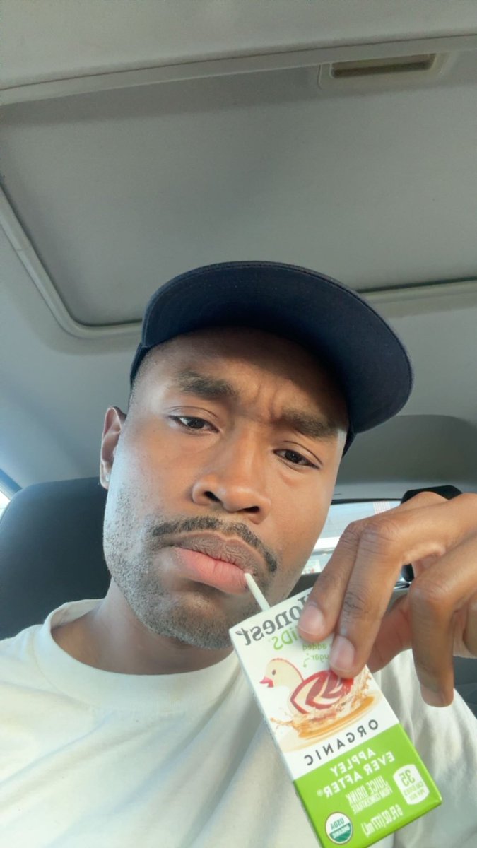 rodneyconyersjr's tweet photo. I'm 33 but I'm still ordering apple juice at McDonalds 🧃 https://t.co/sXl2qSpZBu