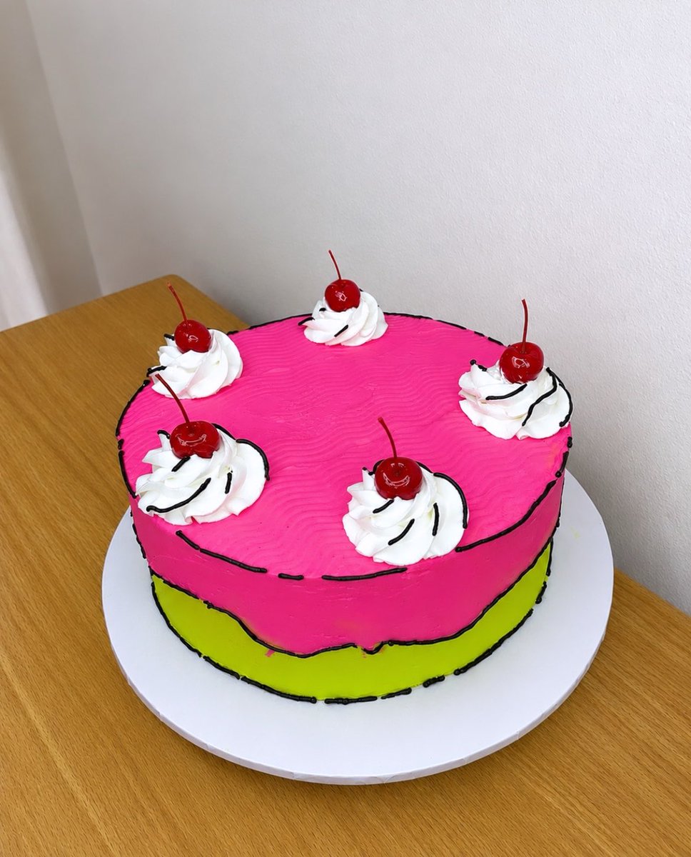 thatguytelvin's tweet photo. Sometimes all a cake needs is good colors, clean finishing, and a little cherry on top. 🍒 https://t.co/LHRlzLIkoK