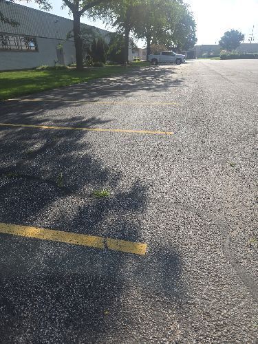 MokenaLotClean's tweet photo. Clean today. Ready for tomorrow.
#curbappeal #parkinglotmaintenance #walkwaymaintenance #sidewalksweeping #propertyupkeep #groundsmaintenance #propertymanagementservices #littercleanup #portering #outdoormaintenance https://t.co/dRyY8GmIgd