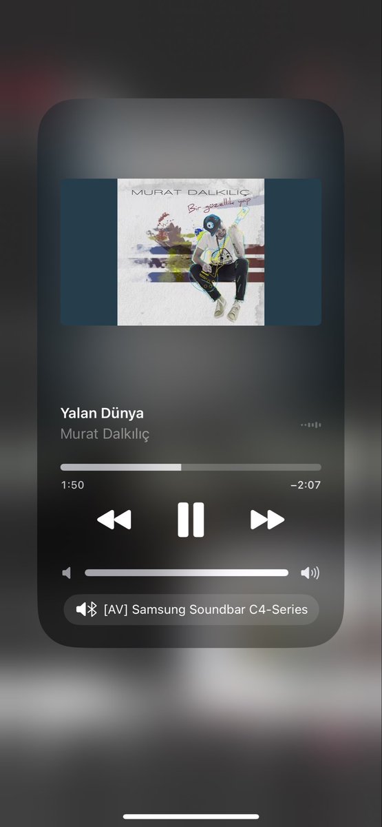 lhelindemir's tweet photo. buz gibi bir ben ne istediğini bilen bira ve kedom https://t.co/4PGsDJ2ZqV