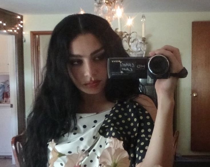 robot2you's tweet photo. Its a wasian summer https://t.co/TQu7qft6yj