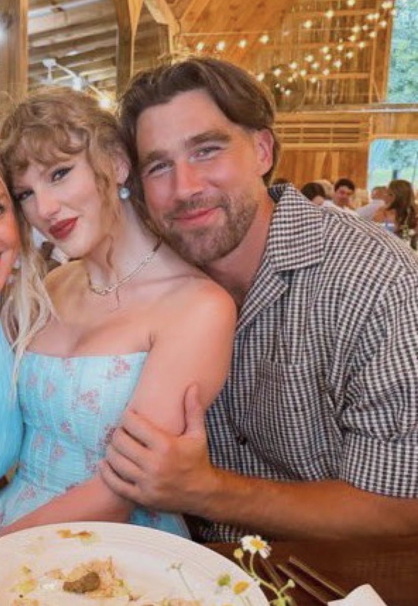 TSwiftNZ's tweet photo. 💍 | According to NBC News, Travis cried more during the wedding than Taylor did

“You would think the bride would be the one crying more, but it was actually Travis that was more emotional," one of the attendees said.” https://t.co/Nb4nV4RS7Q