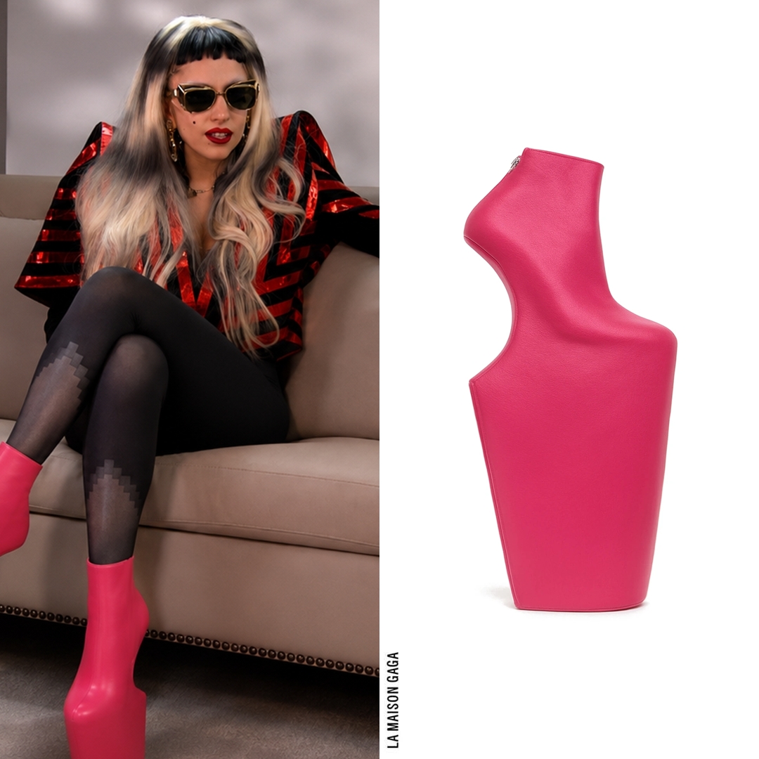 LaMaisonGaga_'s tweet photo. Lady Gaga was interviewed by Giuliana Rancic for @ENews wearing custom @GPugh_Studio F/W11 jacket paired with @Mugler F/W11 paneled leggings and custom @TatehanaStudio "Lady Mary" boots https://t.co/RBFZpEQDxf