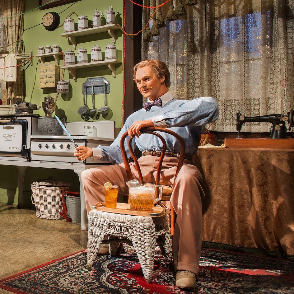 BoardwalkTimes's tweet photo. Pour out a cold sarsaparilla. 

The current version of CAROUSEL OF PROGRESS closes tonight. https://t.co/TOxuV2kYuC
