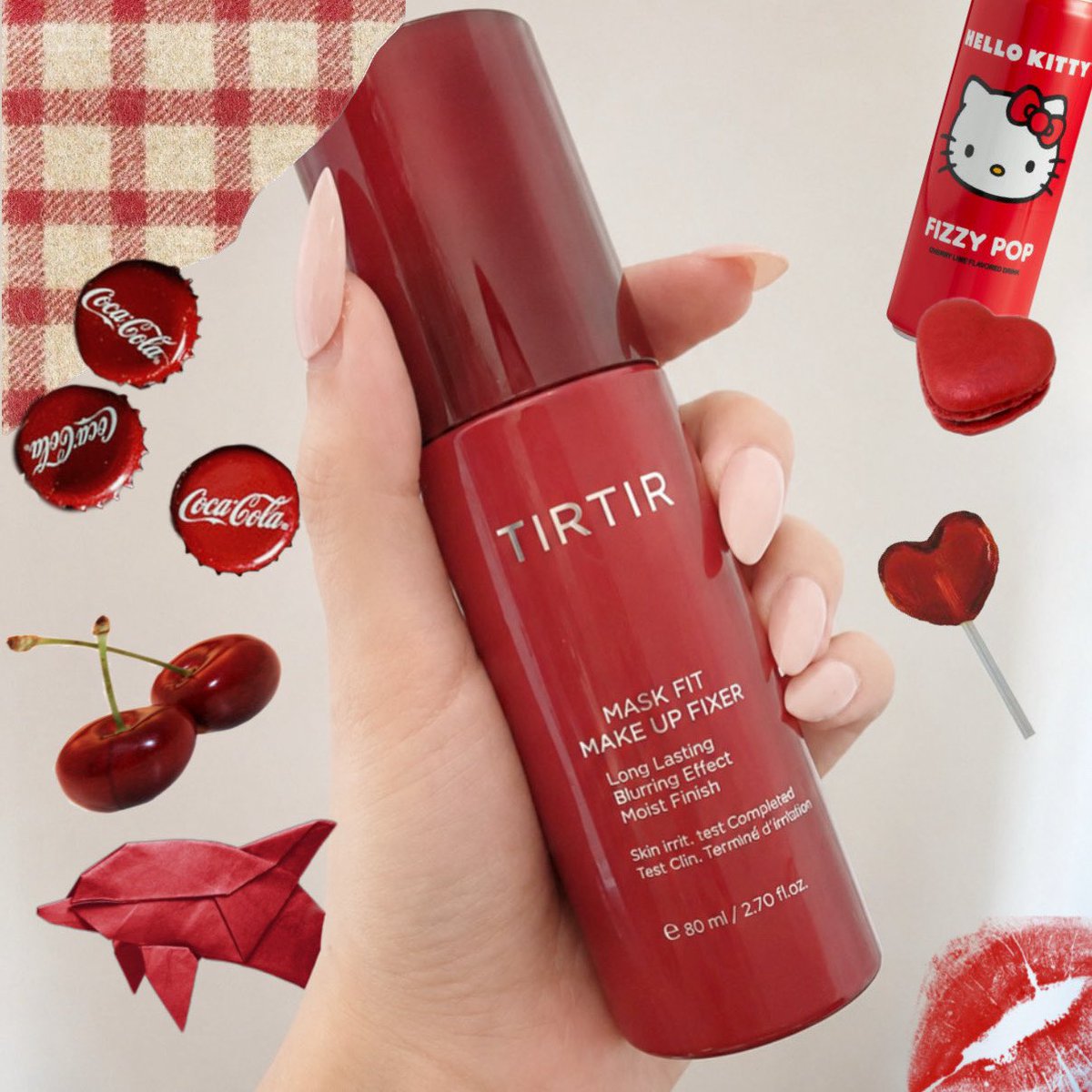amelitchii's tweet photo. oii  gatinhes!  hoje  eu  vim 
falar  desse  divo  aqui,  o 
setting  spray  da  marca 
coreana  querida  de  todos, 
a  TIRTIR!
 
⠀ ⠀ ⠀ ⠀ 🌹🍄🍓

#YesStyle  #YesStyleInfluencers #YesStyleReview  #TIRTIR 
@tirtir_global https://t.co/GUjKhDEUIt