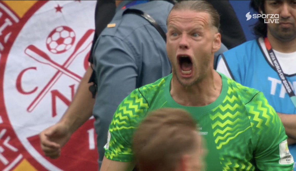 TouchlineX's tweet photo. 📸 - LOOK AT THE PASSION BY NYLAND! https://t.co/AsW6ee86qL