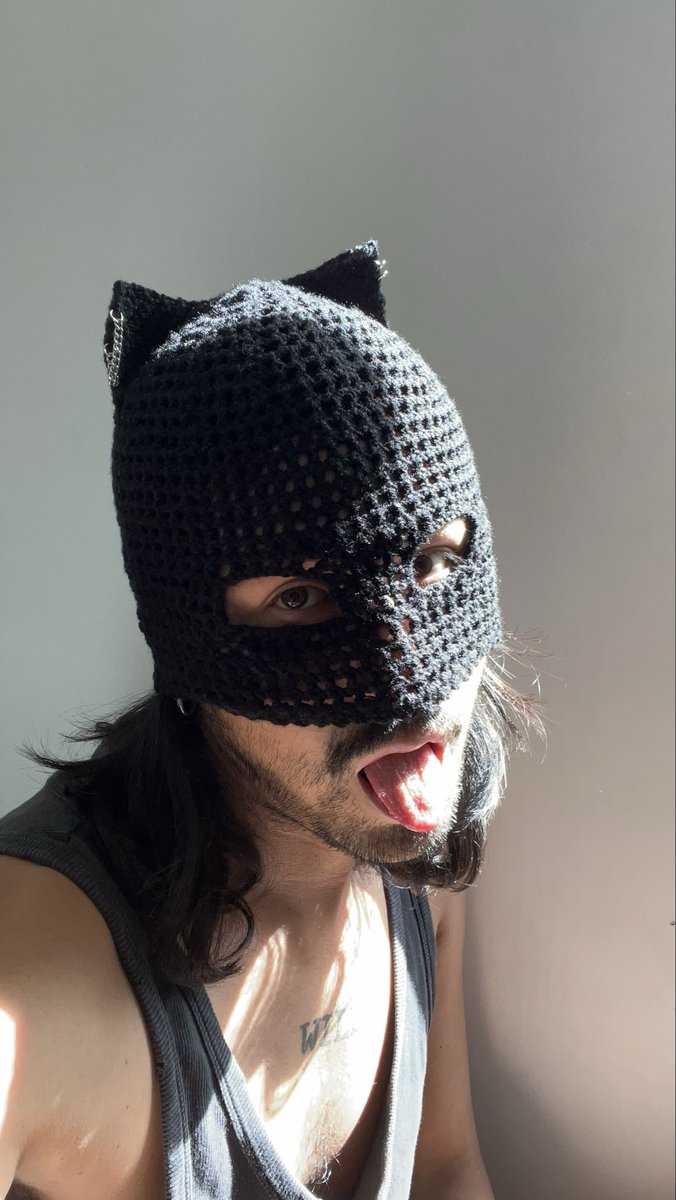 theWilderonee's tweet photo. Miau 

#wildcat #fetish # https://t.co/QjHOPCojrw