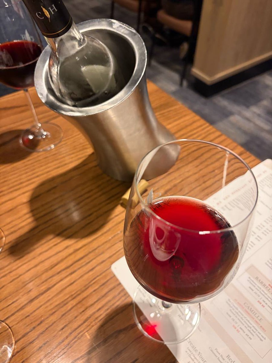 pamiluvsu's tweet photo. bestie is just as insane as me #daydrinking #winedrunk https://t.co/S6viWwbqSp