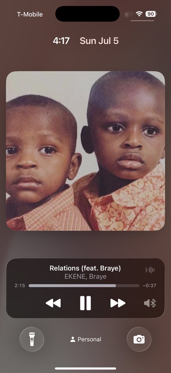 dontsaveher77's tweet photo. Stumbled on this song on NXT playlist and is been on repeat 🇺🇸🇳🇬🔥 https://t.co/n2ZP67749l