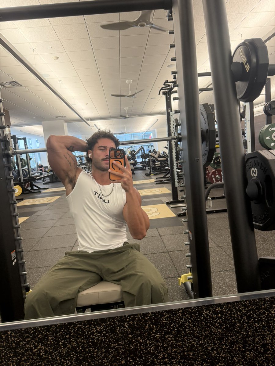 kylegoesgym1 tweet picture